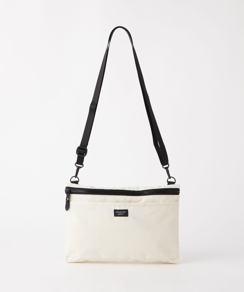 STANDARD SUPPLY（スタンダードサプライ）の「【別注】＜STANDARD SUPPLY＞GLR スリングパース WIDE サコッシュ バッグ（ショルダーバッグ・メンズ・ブラック/オリーブ/オフホワイト・FREE）」の18枚目の写真