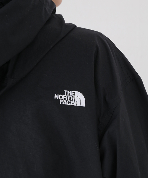 THE NORTH FACE(ザノースフェイス)の「【THE NORTH FACE/ノースフェイス】Compact Jacket:ジャケット(その他アウター・レディース・ブラック/レッド・LARGE)」の9枚目の写真