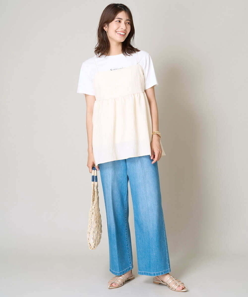 a.v.v(アーヴェヴェ)の「Tストラップサンダル(サンダル・レディース・ブラック/ゴールド・23.5/24.5/22.5)」の15枚目の写真