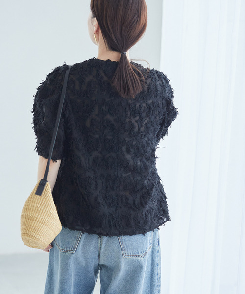 journal standard L'essage(ジャーナルスタンダードレサージュ)の「IPEKER/ジャガード タックハーフスリーブブラウス(シャツ/ブラウス・レディース・ブラック系その他/ブラック/ホワイト・FREE)」の22枚目の写真