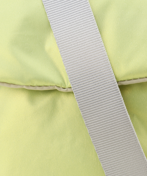 JOINT WORKS(ジョイントワークス)の「CONTROL FREAK オーロラpuffポシェット 235-120508(ショルダーバッグ・レディース・ベージュ/ブラック/アイボリー・FREE)」の7枚目の写真