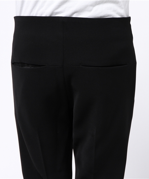 M/M ATTACHMENT（エムエムアタッチメント）の「【M/M ATTACHMENT】アイリーニダブルサテンストレートスラックス（スラックス・レディース・ホワイト/ブラック・2/1）」の7枚目の写真