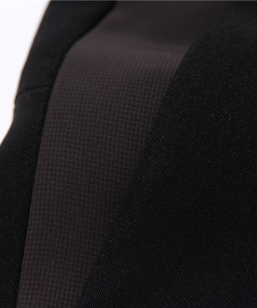 M/M ATTACHMENT（エムエムアタッチメント）の「【M/M ATTACHMENT】アイリーニダブルサテンストレートスラックス（スラックス・レディース・ホワイト/ブラック・2/1）」の21枚目の写真