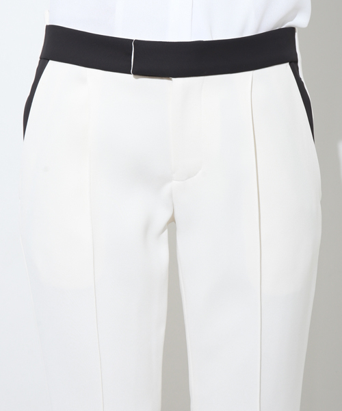 M/M ATTACHMENT（エムエムアタッチメント）の「【M/M ATTACHMENT】アイリーニダブルサテンストレートスラックス（スラックス・レディース・ホワイト/ブラック・2/1）」の15枚目の写真
