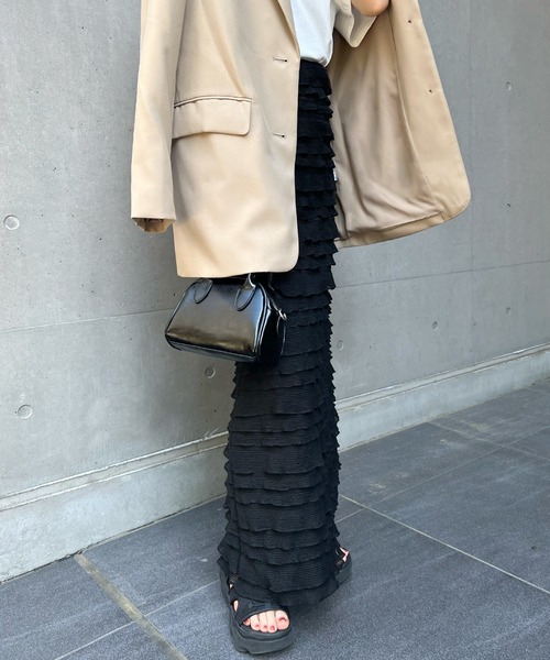 Futier land（フューティアランド）の「今っぽい小フリル＆のび～る快適さ。チビフリルタイトスカート（スカート・レディース・ホワイト/ブラック/グレー・FREE）」の14枚目の写真