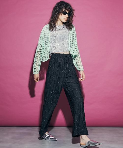 uyu.（ウユ）の「Rhinestone Damage Easy Pants / ラインストーンダメージイージーパンツ【uyu./ウユ】（その他パンツ・レディース・ブラック/ブラウン・M/S）」の14枚目の写真