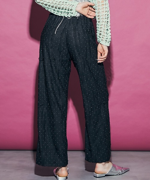 uyu.（ウユ）の「Rhinestone Damage Easy Pants / ラインストーンダメージイージーパンツ【uyu./ウユ】（その他パンツ・レディース・ブラック/ブラウン・M/S）」の18枚目の写真