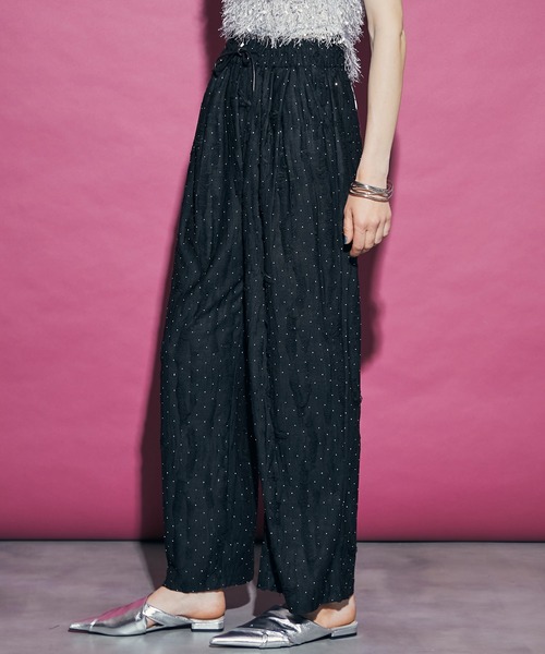 uyu.（ウユ）の「Rhinestone Damage Easy Pants / ラインストーンダメージイージーパンツ【uyu./ウユ】（その他パンツ・レディース・ブラック/ブラウン・M/S）」の20枚目の写真