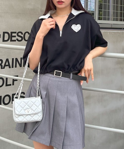 INGNI(イング)の「ハーフZIP裾ドロストBackハートトップス(スウェット・レディース・ブラック×ホワイト/ホワイト×ブルー/ベージュ系その他3/ベージュ系その他4・M)」の19枚目の写真