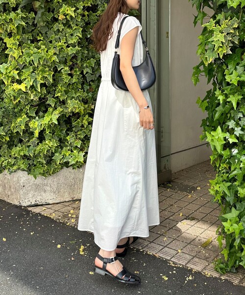 fredy emue(フレディエミュ)の「コットンナイロンドロストワンピース(ワンピース・レディース・カーキ/ブラック/オフホワイト・38)」の13枚目の写真