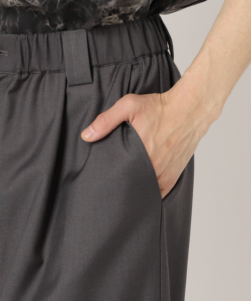 JOURNAL STANDARD（ジャーナルスタンダード）の「T/R モダン ワイドスラックス（スラックス・メンズ・ブラック/チャコールグレー/サファリグリーン・MEDIUM/LARGE）」の6枚目の写真