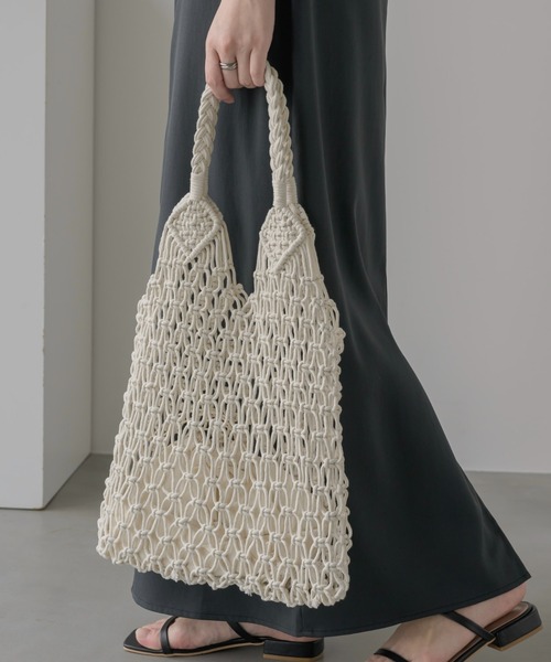 NEUNA（ヌナ）の「巾着付きハンモックトートバッグ（トートバッグ・レディース・ホワイト/ブラック/ブラウン・FREE）」の2枚目の写真