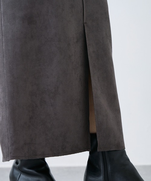 LAVEANGE（ラビアンジェ）の「スエード切替デニムスカート（デニムスカート・レディース・ネイビー/ブラック・M/L/LL/3L/4L）」の11枚目の写真