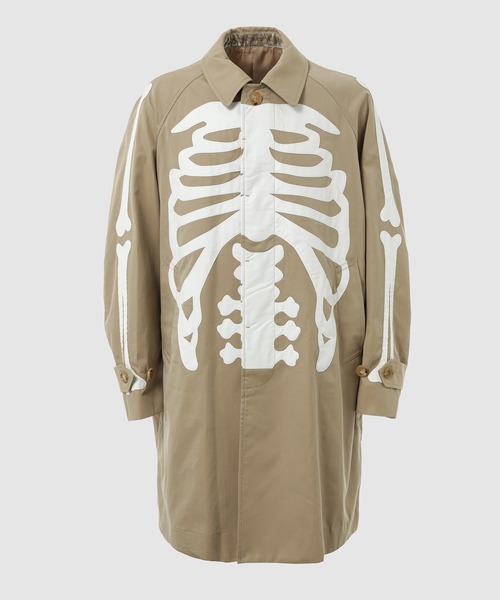 TAKAHIROMIYASHITATheSoloIst.(タカヒロミヤシタザソロイスト)の「soutien collar coat.(ステンカラーコート・メンズ・ブラック×ホワイト/ベージュ系その他2/ブラック×ブラック/ベージュ系その他・44)」の3枚目の写真