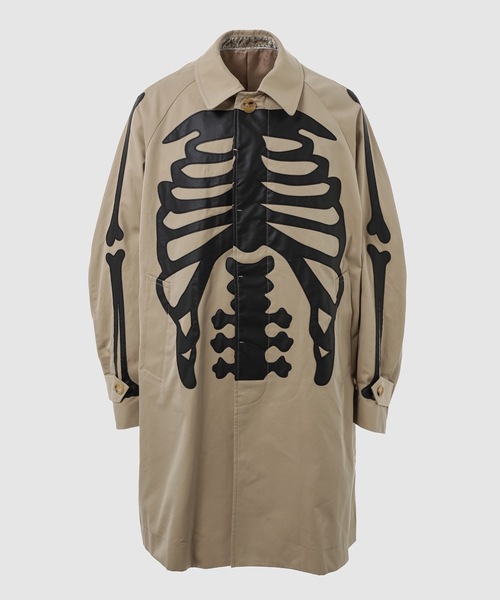 TAKAHIROMIYASHITATheSoloIst.(タカヒロミヤシタザソロイスト)の「soutien collar coat.(ステンカラーコート・メンズ・ブラック×ホワイト/ベージュ系その他2/ブラック×ブラック/ベージュ系その他・44)」の4枚目の写真