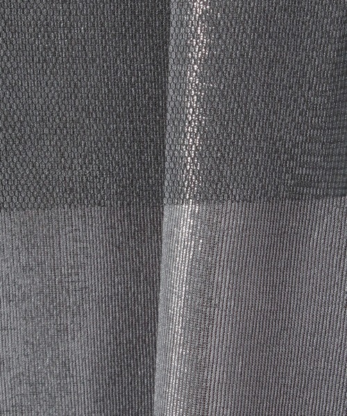 notch.(ノッチ)の「チュールドッキングメタリックTシャツ(Tシャツ/カットソー・レディース・オフホワイト/グレー・M)」の9枚目の写真