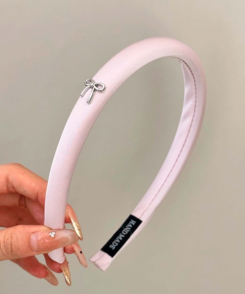 LAFFMO（ラフモ）の「リボンモチーフカチューシャ（カチューシャ・レディース・ブラック/パープル・F）」の4枚目の写真