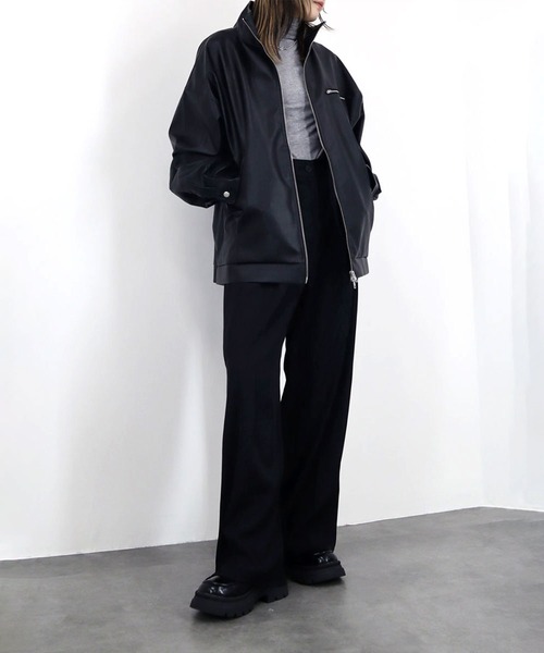 Reurie'(レウリィ)の「エコレザースタンドカラーブルゾン / 長袖 合皮 ダブルジップ シンプル カジュアル 韓国 オーバーサイズ ノームコア ベーシック(ライダースジャケット・レディース・ブラック/ブラウン・FREE)」の17枚目の写真