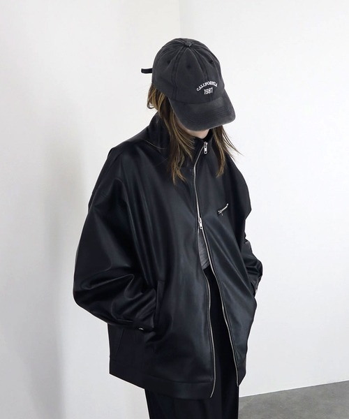 Reurie'(レウリィ)の「エコレザースタンドカラーブルゾン / 長袖 合皮 ダブルジップ シンプル カジュアル 韓国 オーバーサイズ ノームコア ベーシック(ライダースジャケット・レディース・ブラック/ブラウン・FREE)」の21枚目の写真