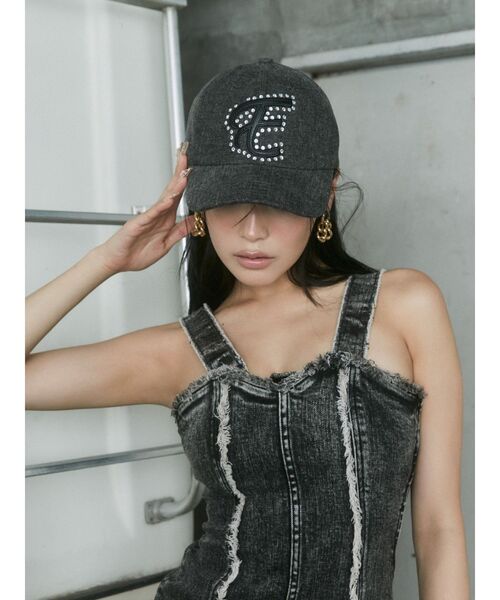 EVRIS（エヴリス）の「ラインストーンロゴデニムキャップ（キャップ・レディース・ブラック・FREE）」の2枚目の写真