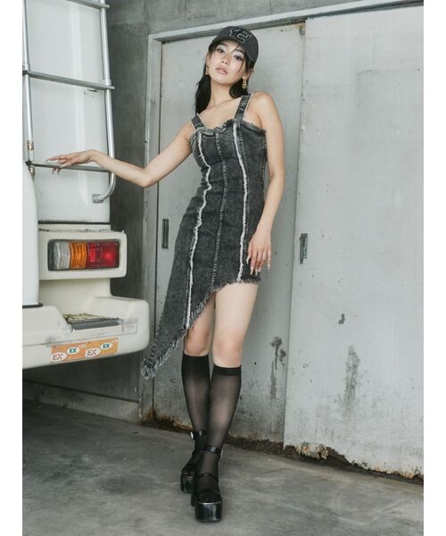 EVRIS（エヴリス）の「ラインストーンロゴデニムキャップ（キャップ・レディース・ブラック・FREE）」の4枚目の写真