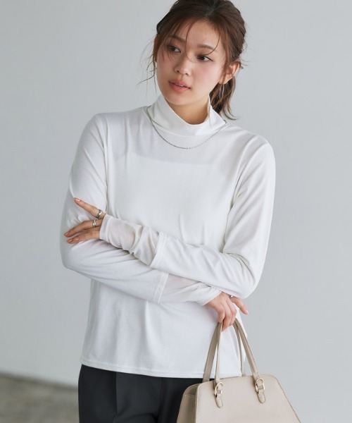 Pierrot(ピエロ)の「【静電気防止】シアーカフス/タートルネックドッキングカットソー(Tシャツ/カットソー・レディース・ブラック系その他/ホワイト系その他/その他・M/L)」の11枚目の写真