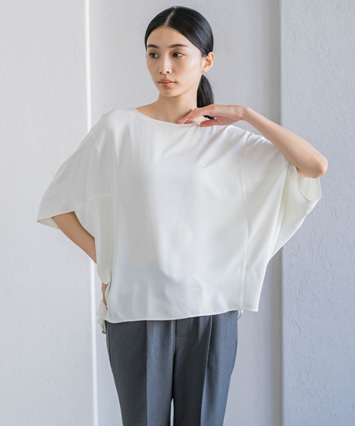 la.f…(ラエフ)の「梨地ドルマンブラウス≪洗濯機で洗える≫(シャツ/ブラウス・レディース・ブラック/ブルー/ホワイト・9号)」の2枚目の写真