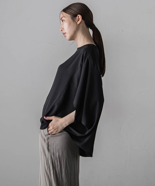 la.f…(ラエフ)の「梨地ドルマンブラウス≪洗濯機で洗える≫(シャツ/ブラウス・レディース・ブラック/ブルー/ホワイト・9号)」の14枚目の写真