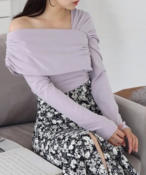 ROYAL PARTY(ロイヤルパーティー)の「アシンメトリーカットトップス(Tシャツ/カットソー・レディース・ライトグレー/ピンク/ブラック・FREE)」の1枚目の写真