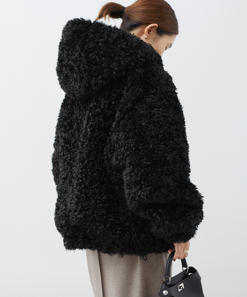 INSCRIRE(アンスクリア)の「INSCRIRE(アンスクリア) Cury Hair Hoodie I24AWBZ70(その他アウター・レディース・ブラック・X-SMALL)」の19枚目の写真