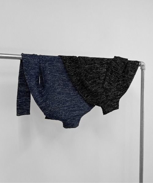 LVEU.(ラブユ.)の「【LVEU.】ラメリブハイネックニットトップス / トップス ニット リブ ラメ サムホール フィンガーホール ハイネック ブラック チャコール シルバー(ニット/セーター・レディース・ブラック/チャコールグレー/シルバー/ブラック系その他/ネイビー系・FREE)」の13枚目の写真