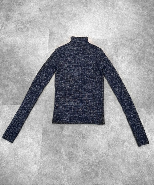 LVEU.(ラブユ.)の「【LVEU.】ラメリブハイネックニットトップス / トップス ニット リブ ラメ サムホール フィンガーホール ハイネック ブラック チャコール シルバー(ニット/セーター・レディース・ブラック/チャコールグレー/シルバー/ブラック系その他/ネイビー系・FREE)」の8枚目の写真