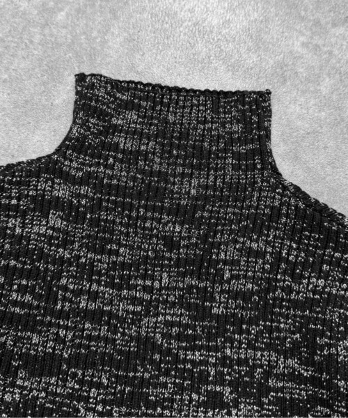 LVEU.(ラブユ.)の「【LVEU.】ラメリブハイネックニットトップス / トップス ニット リブ ラメ サムホール フィンガーホール ハイネック ブラック チャコール シルバー(ニット/セーター・レディース・ブラック/チャコールグレー/シルバー/ブラック系その他/ネイビー系・FREE)」の12枚目の写真