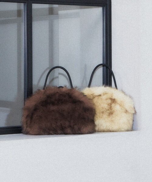 GALLEST(ギャレスト)の「◆【LE VERNIS】Renard mini bag(ショルダーバッグ・レディース・ベージュ/ダークブラウン・00)」の3枚目の写真