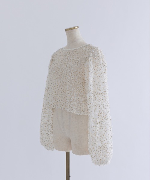 EN NEUME(エンノイム)の「Lurex Ruffle Tulle Volume Sleeve Blouse(シャツ/ブラウス・レディース・アイボリー/ブラック・FREE)」の18枚目の写真