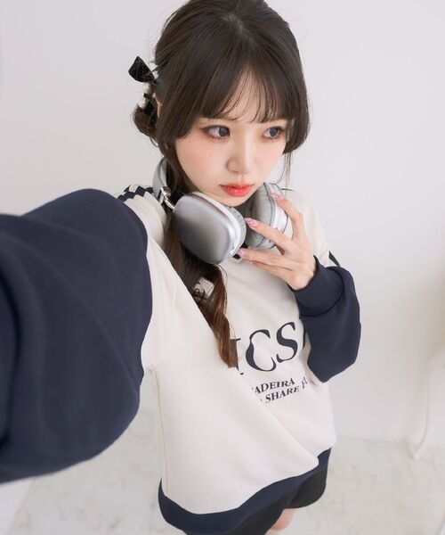 ems excite（エムズエキサイト）の「配色ユニフォームトレーナー（スウェット・レディース・ピンク/ホワイト系その他/ナチュラル・FREE）」の2枚目の写真