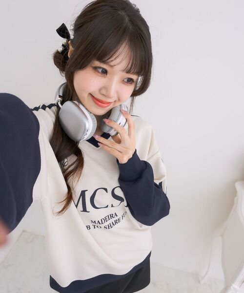 ems excite（エムズエキサイト）の「配色ユニフォームトレーナー（スウェット・レディース・ピンク/ホワイト系その他/ナチュラル・FREE）」の6枚目の写真