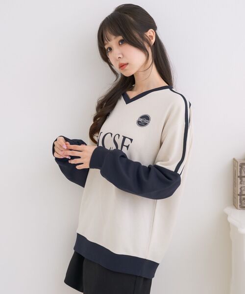 ems excite（エムズエキサイト）の「配色ユニフォームトレーナー（スウェット・レディース・ピンク/ホワイト系その他/ナチュラル・FREE）」の13枚目の写真