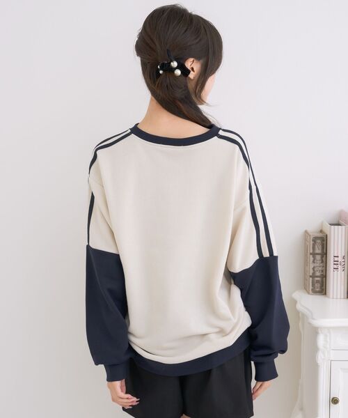 ems excite（エムズエキサイト）の「配色ユニフォームトレーナー（スウェット・レディース・ピンク/ホワイト系その他/ナチュラル・FREE）」の14枚目の写真