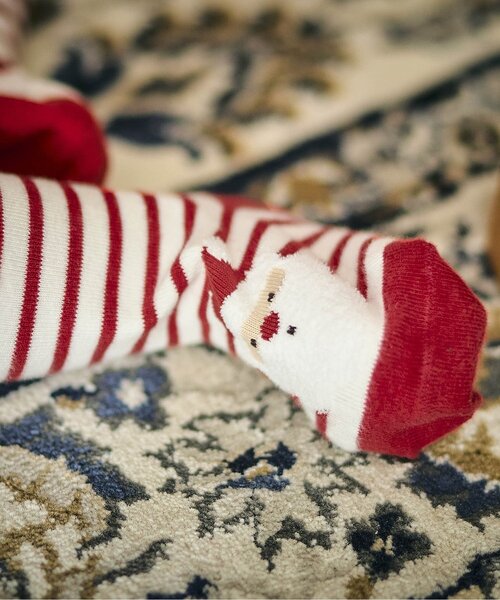 apres les cours（アプレレクール）の「クリスマスモチーフタイツ（タイツ/ストッキング・キッズ・ベージュ/レッド・80）」の2枚目の写真