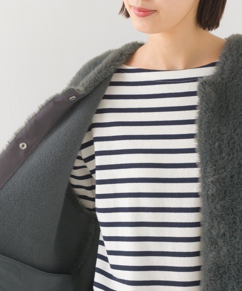 OMNES（オムネス）の「フェザーヤーンダブルフェイスニットベスト（ベスト・レディース・チャコールグレー/ベージュ・FREE）」の14枚目の写真