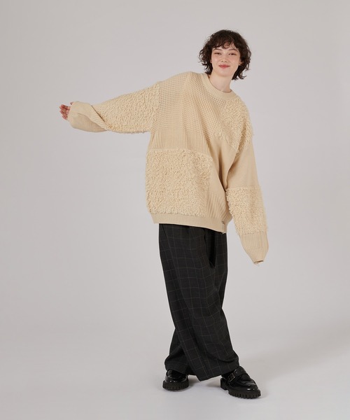 ONCILY(オンシェリー)の「PATCHWORK LOOP YARN KNIT / パッチワークループニット(ニット/セーター・メンズ・ブラック/レッド/アイボリー/ブルー・LARGE/MEDIUM/SMALL)」の17枚目の写真
