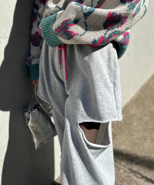 mi via loca(ミヴィアロカ)の「配色カットアウト スウェットパンツ(スウェットパンツ・レディース・ブラウン/カーキ/トップグレー・FREE)」の8枚目の写真
