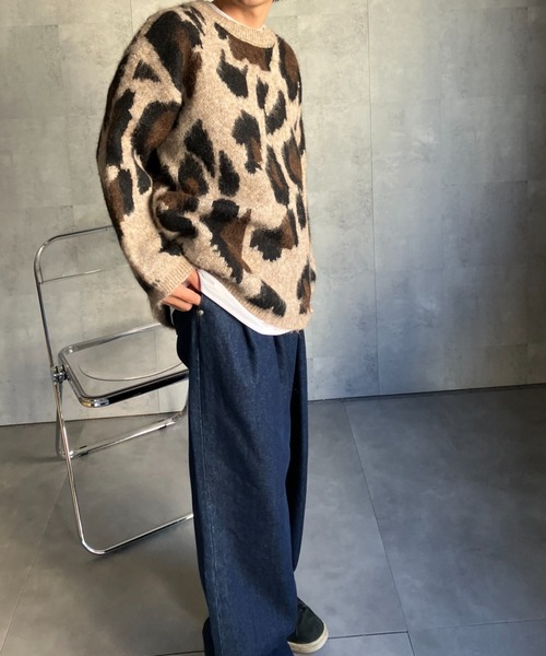 CREARE -LINO-(クレアーレリノ)の「〈ユニセックス商品〉レオパード柄オーバーサイズニットプルオーバー(ニット/セーター・レディース・グレー/ベージュ・FREE)」の15枚目の写真
