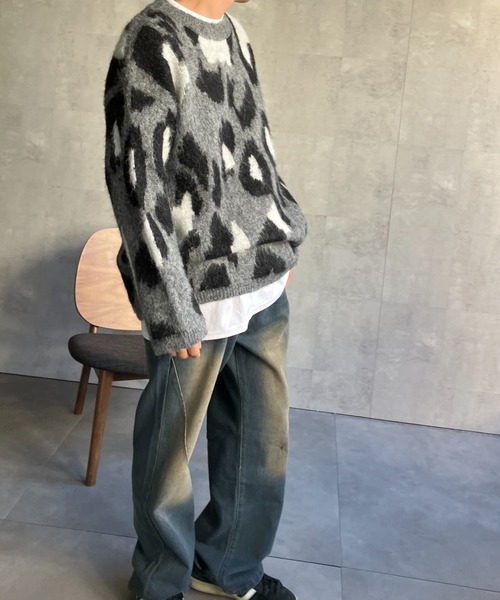 CREARE -LINO-(クレアーレリノ)の「〈ユニセックス商品〉レオパード柄オーバーサイズニットプルオーバー(ニット/セーター・レディース・グレー/ベージュ・FREE)」の21枚目の写真