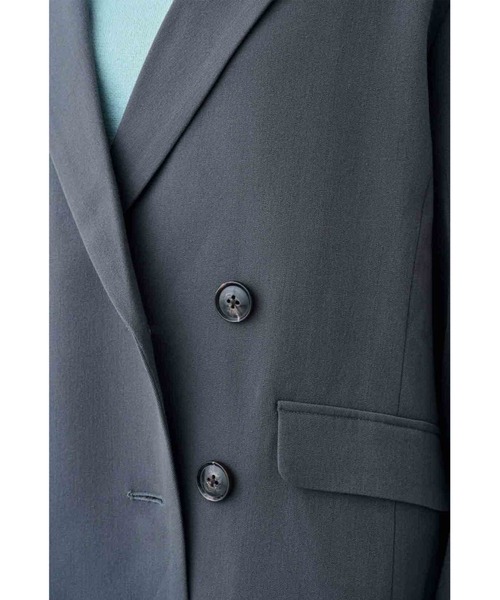 IEDIT（イディット）の「ＩＥＤＩＴ　小森美穂子さんコラボ　ゆるシルエットのこなれ見えジャケット〈チャコールグレー〉（テーラードジャケット・レディース・チャコールグレー・M/L/LL/3L/S）」の7枚目の写真