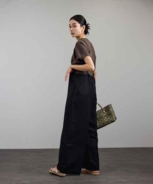 SALON adam et rope'（サロン アダム エ ロペ）の「麻レーヨンサロペット（サロペット/オーバーオール・レディース・ブラック/オフホワイト・FREE）」の11枚目の写真