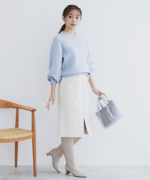 index（インデックス）の「◆《6color》ラムライクVネックニット【洗濯機洗い可】（ニット/セーター・レディース・ベージュ/ホワイト系9/ライトグレー/ブルー系5/チャコールグレー/ベビーピンク・00）」の12枚目の写真