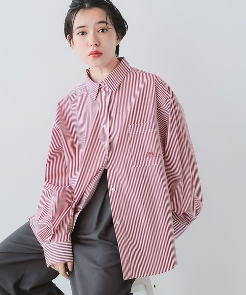 RAGEBLUE（レイジブルー）の「ワンポイント刺繍/ルーズストライプシャツ（シャツ/ブラウス・レディース・レッド/ベージュ・FREE）」の22枚目の写真