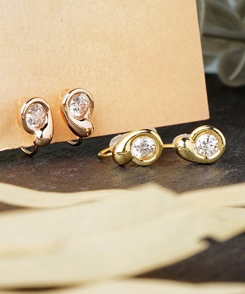 itam（アイタム）の「【itam】アイタム/ ニュアンスメタル 1粒キュービックジルコニア ノンホールピアス　/金属アレルギー対応イヤリング（イヤリング・レディース・ゴールド/ピンクゴールド・FREE）」の5枚目の写真